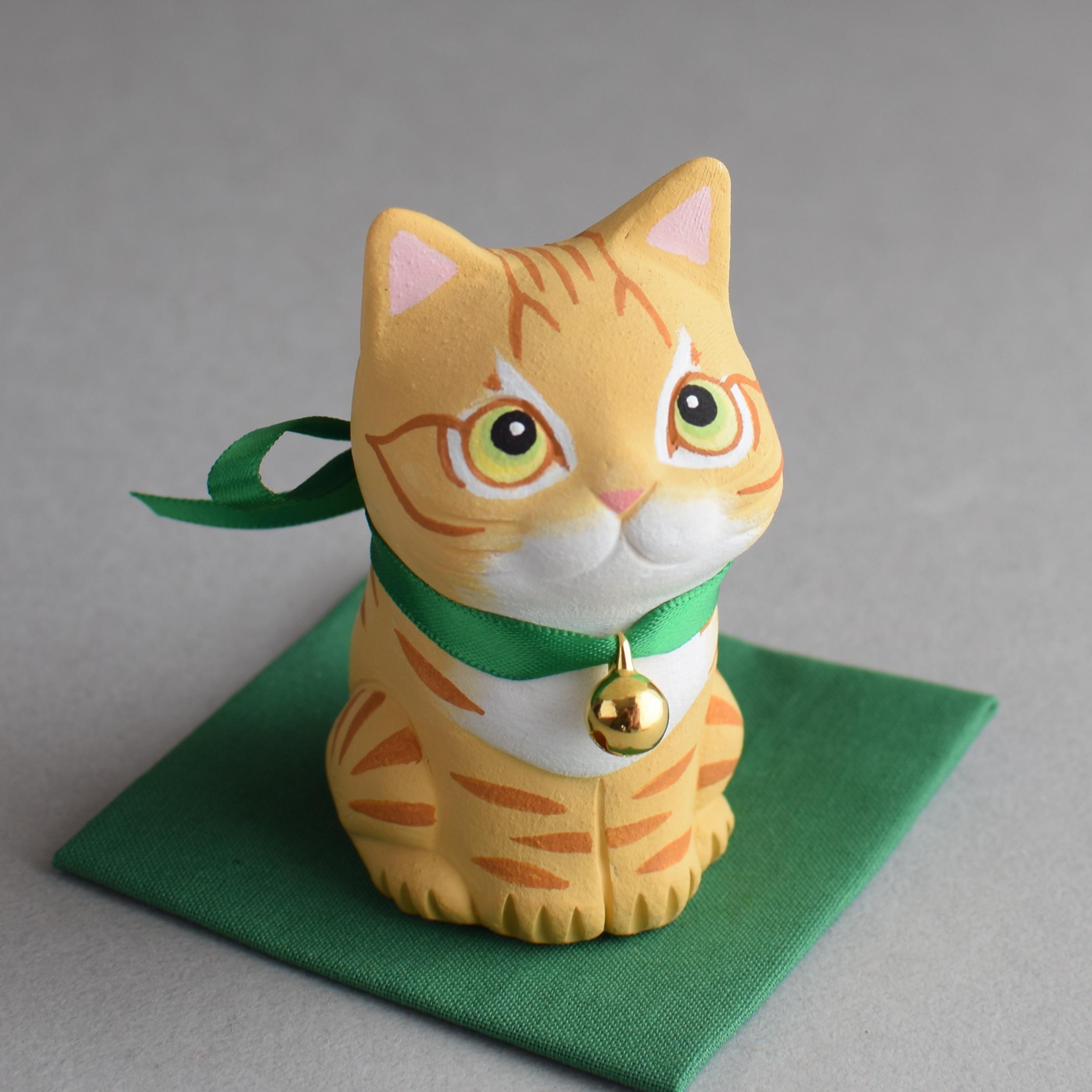 お座り猫(茶トラ)【受注制作】1枚目の画像